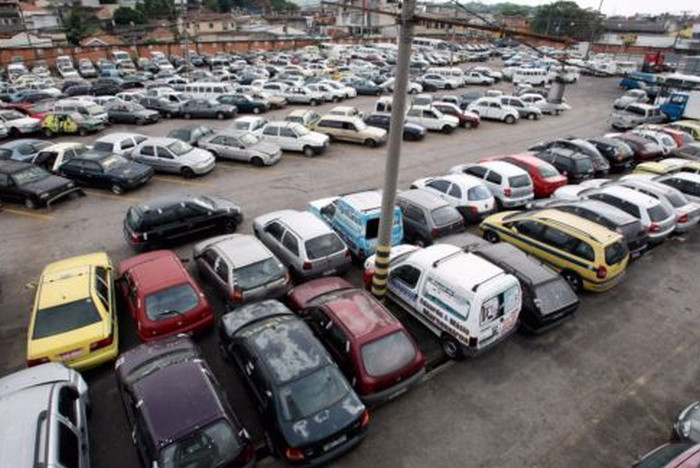 Mais de 400 veículos serão leiloados pelo Detran-AM em abril 