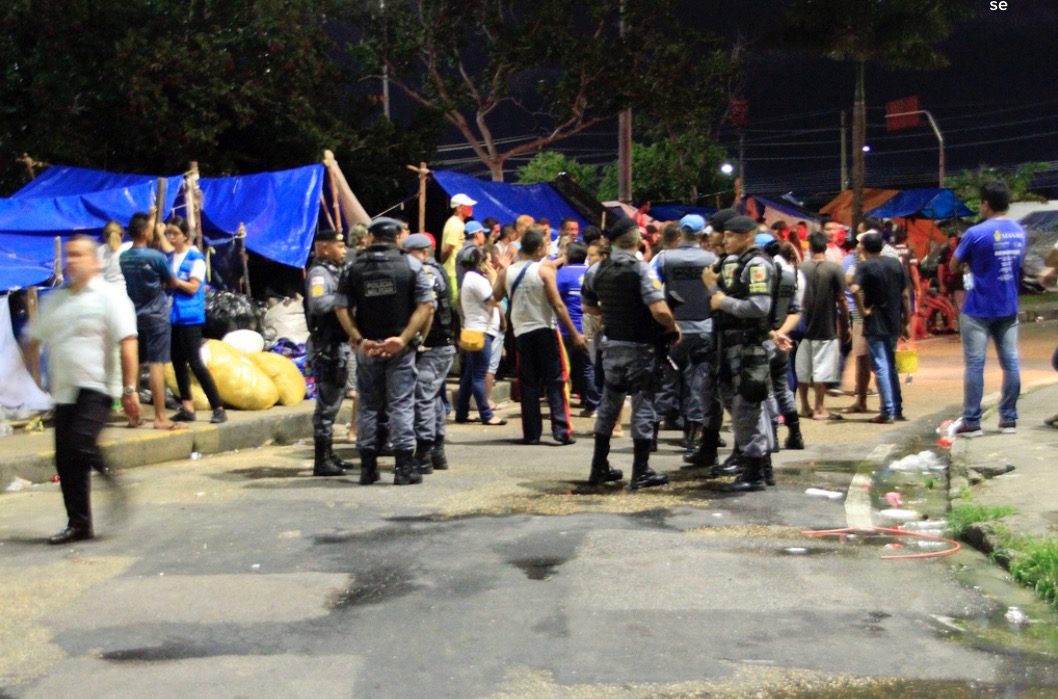 Mais de 100 venezuelanos em vulnerabilidade são retirados da rodoviária de Manaus 