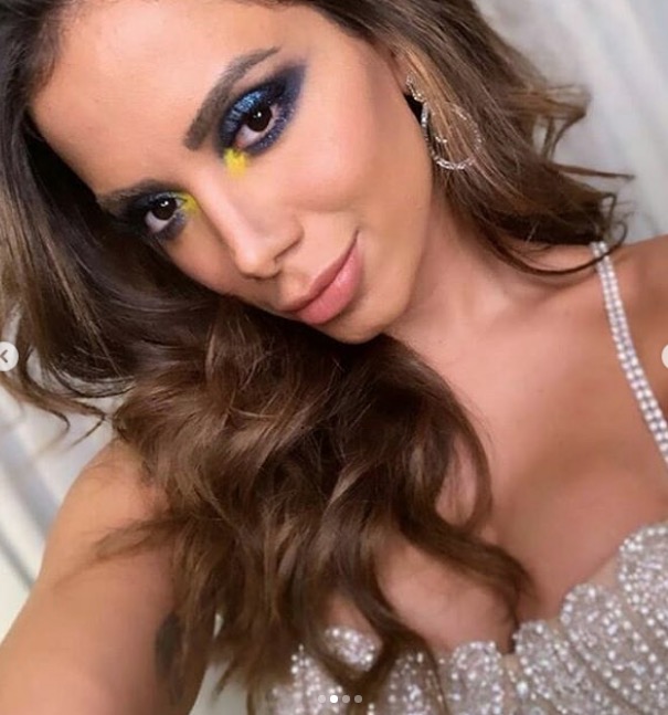 Festa de Anitta dura mais de 10 horas com muito quadradinho e repleta de famosos