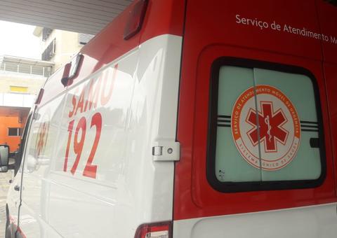 Em Manaus, mulher despenca de laje durante chuva e fica gravemente ferida 