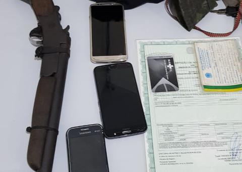 Irmãos são presos suspeitos de roubar celulares no Amazonas