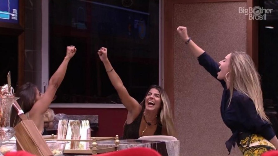 BBB19: Paula causa polêmica ao insinuar que produção está favorecendo ela, Hariany e Carol 