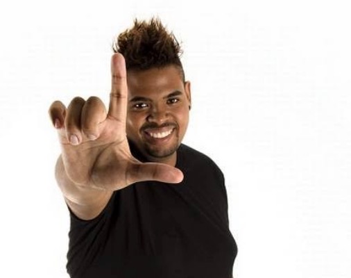 Festa 'É Pagode 90 que fala né?' vai sacudir Quadra da Vitória-Régia