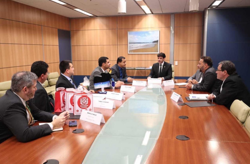 Ministério do Turismo garante apoio ao Festival de Parintins 2019