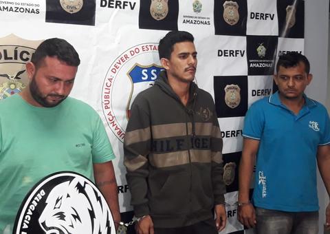 Trio suspeito de clonar e enviar carros para outros estados é preso em oficina de Manaus