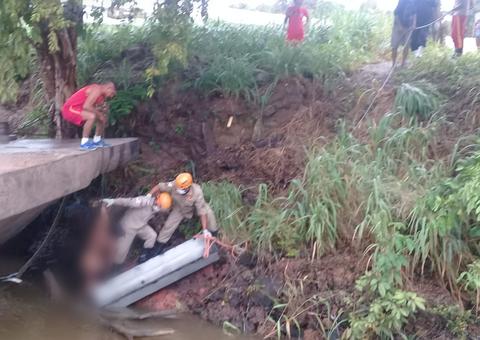 Com crânio esmagado, corpo de homem é resgatado em rio no Amazonas