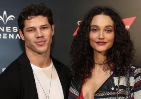 José Loreto e Débora Nascimento reatam, mas ator continua fora de casa