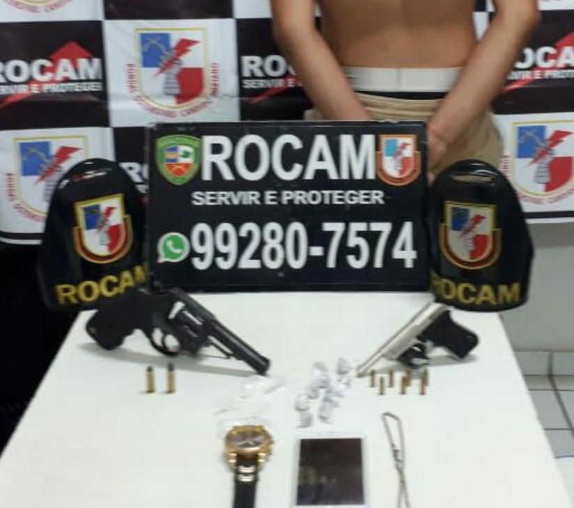 Com passagem por estupro, adolescente é apreendido com arma e drogas em Manaus
