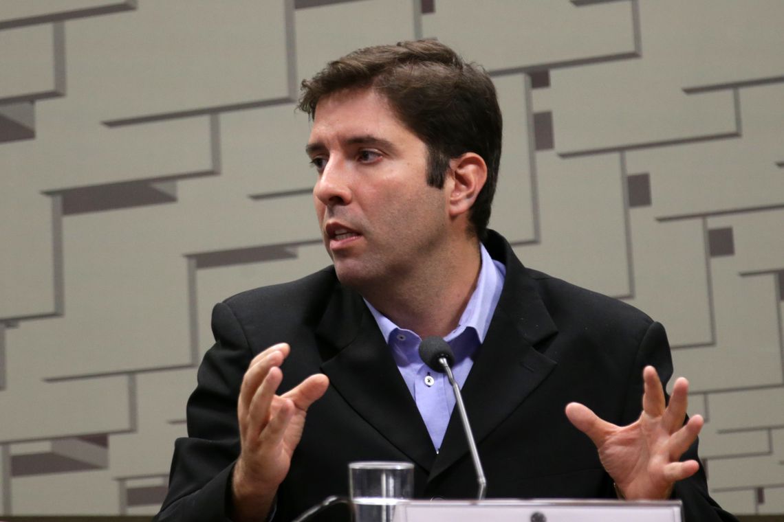 Ex-treinador da seleção brasileira de ginástica suspeito de abuso sexual é banido do esporte