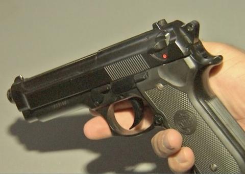 Em Manaus, homem é detido suspeito de tentar assaltar ônibus com arma de brinquedo 