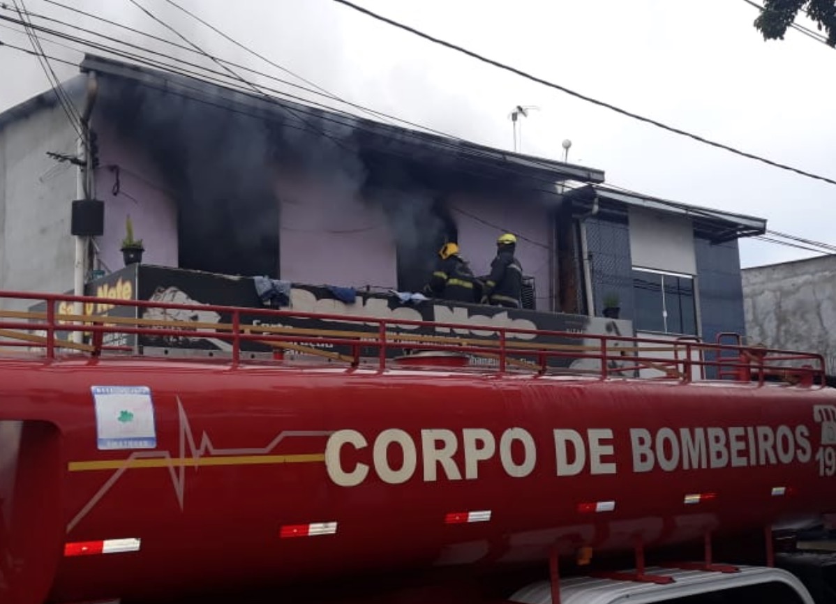 Corpo de bombeiros registra 11 incêndios neste fim de semana em Manaus