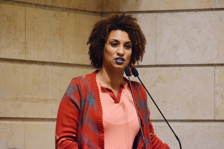 Paris vai batizar um espaço público com o nome de Marielle Franco