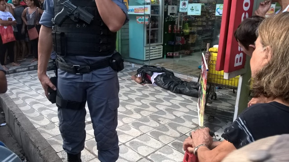  Vendedor de polpas é morto com quatro tiros na cabeça em Manaus