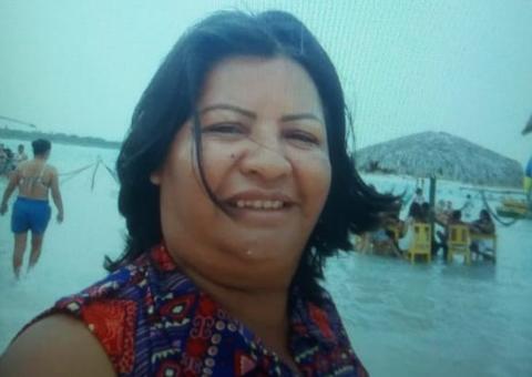 Homem não aceita fim de relacionamento e mata ex-companheira a pauladas e facadas  