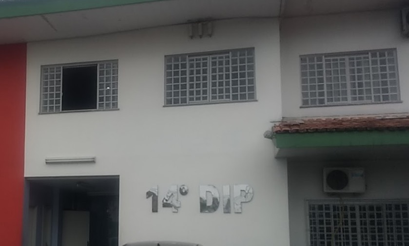 Homem é preso suspeito de tentar matar pai a pauladas e pedradas em Manaus