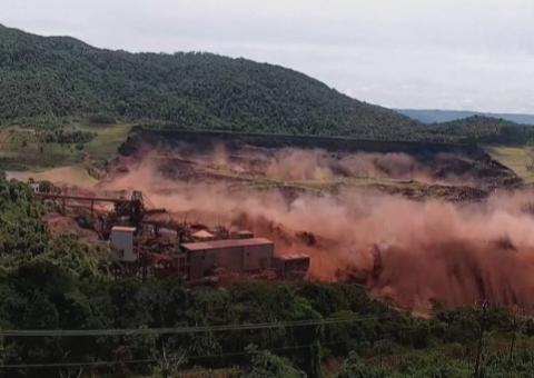 Engenheiros dizem que não sabem o que causou tragédia em Brumadinho