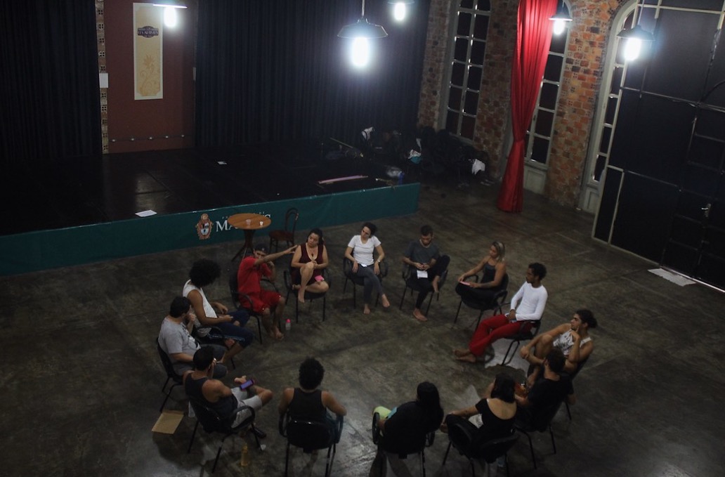 Centro Histórico se torna cenário para apresentação teatral ao ar livre