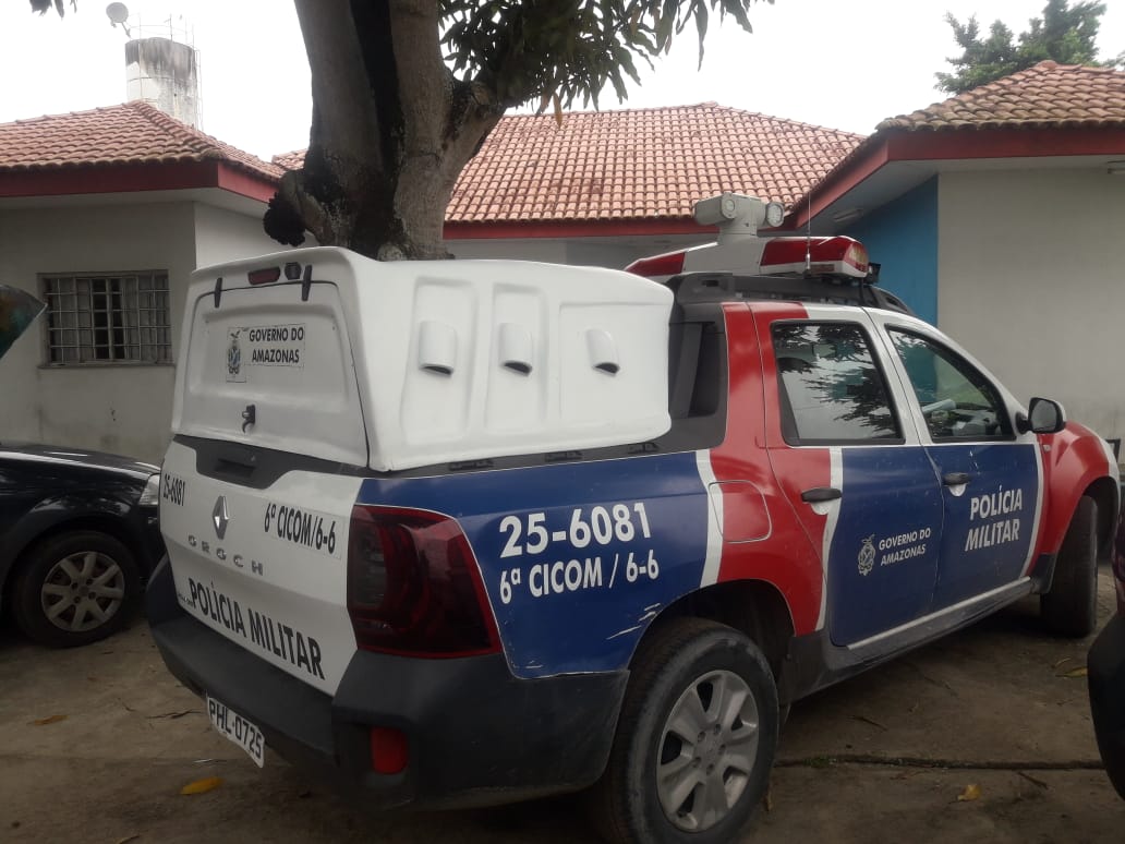 Professor é preso em sala de aula após assediar sexualmente aluna em Manaus 