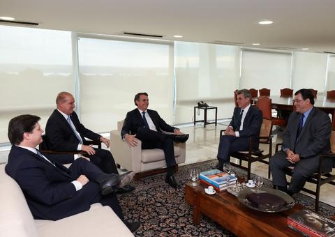 Braga reúne com presidente Bolsonaro e sugere destravar obras