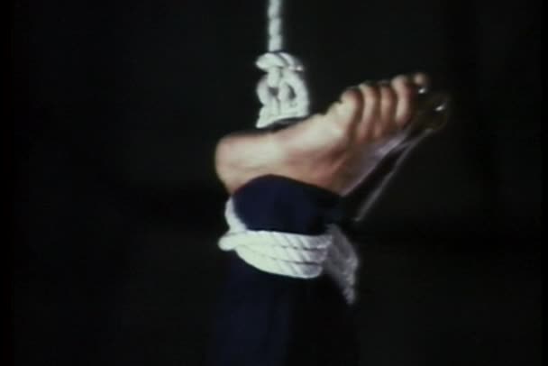 Traficantes sequestram e torturam adolescente por dias no Amazonas