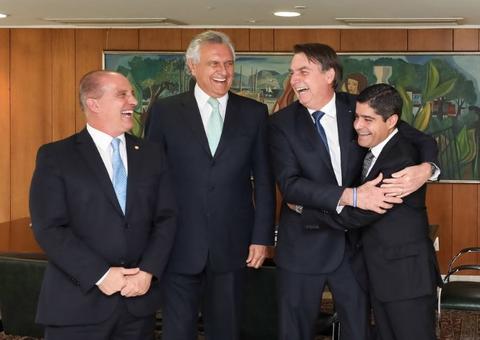Bolsonaro recebe líderes partidários e se desculpa por termo ‘velha política’