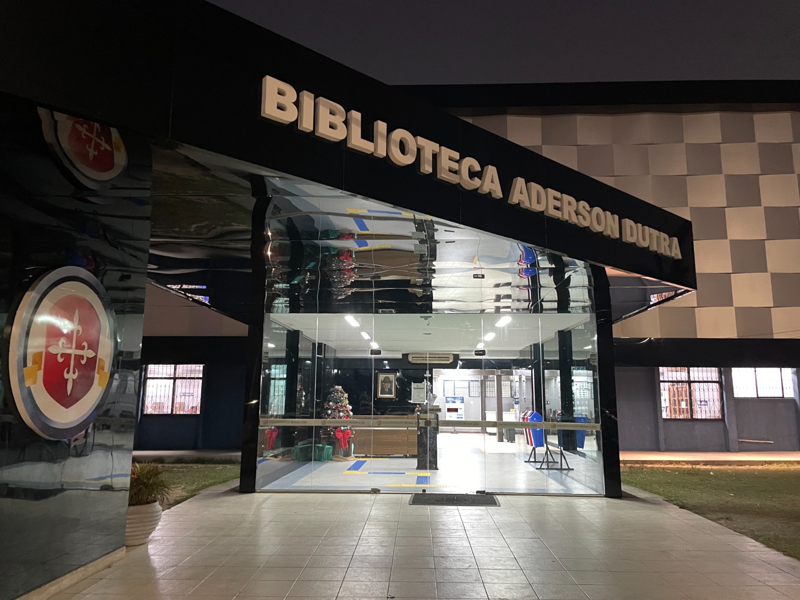 Biblioteca comemora 30 anos preservando o passado e abraçando a Era Digital