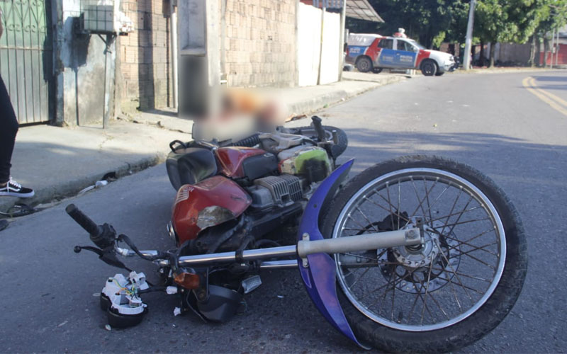 Detento morre ao ter cabeça dilacerada em acidente de trânsito em Manaus