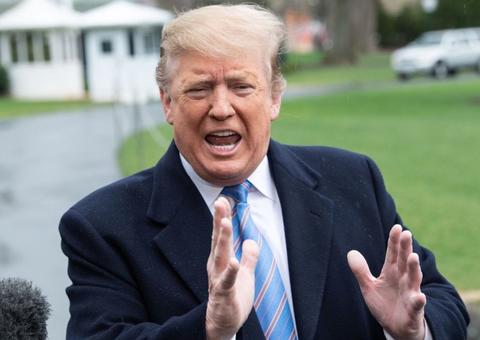 Trump reforça posição contra imigração ilegal