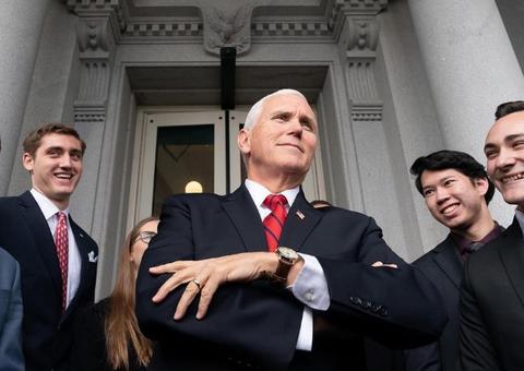 Governo americano vai estabelecer novas sanções contra a Venezuela