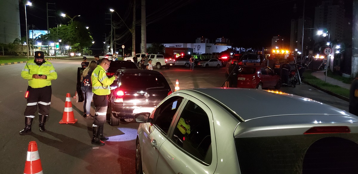 Em Manaus, Operação Lei Seca flagra mais de 20  motoristas dirigindo embriagados
