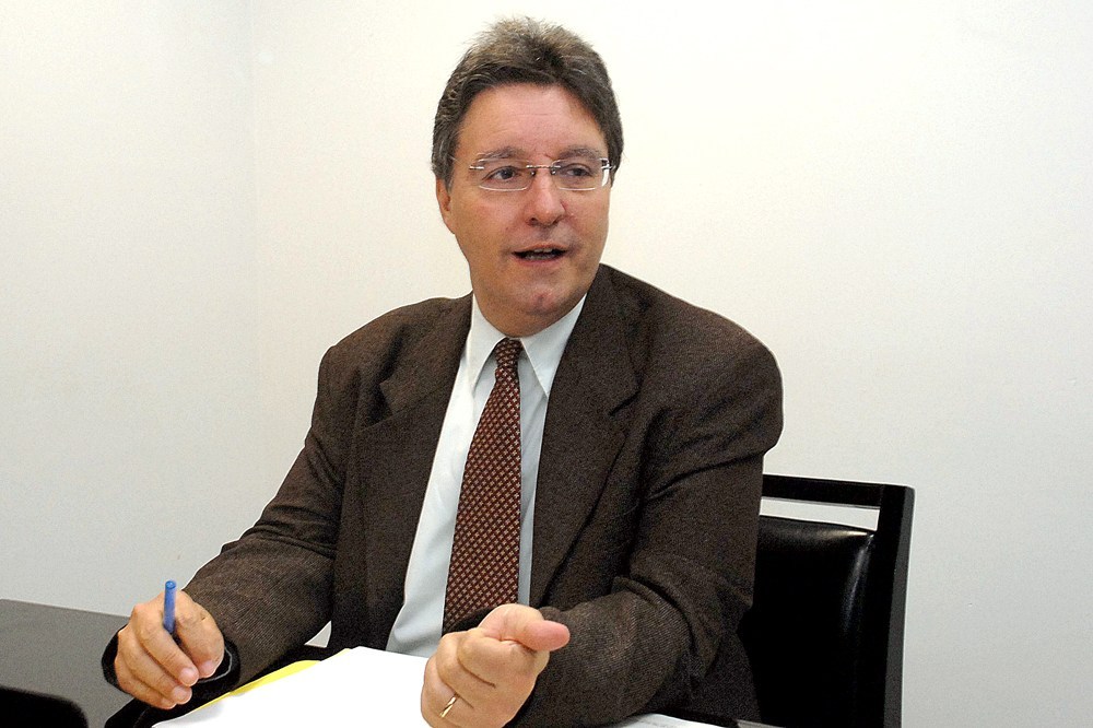 Contrato milionário de transporte  escolar no Amazonas é alvo de investigação de promotores 