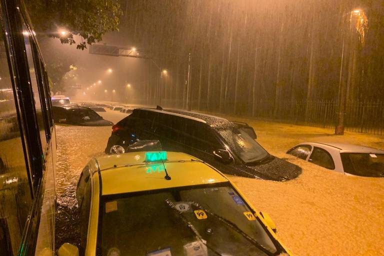 Temporal deixa pelo menos três mortos no Rio de Janeiro