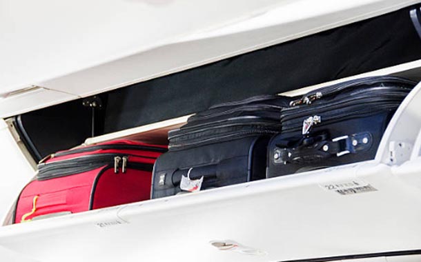 Companhias aéreas começam a barrar bagagens de mão grande; tarifa extra será cobrada