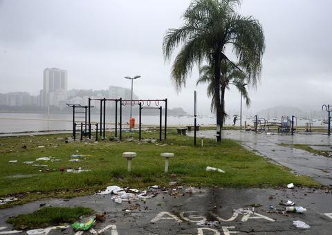 Número de mortos pela chuva no Rio sobe para quatro
