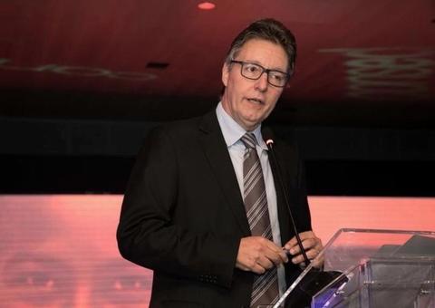 Após MP abrir investigação, Seduc decide apurar contrato de R$ 46,6 milhões 