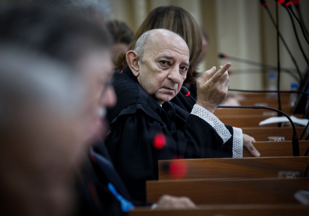 CNJ arquiva processo contra desembargador por suposto uso de verba da saúde no Amazonas