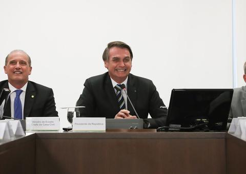 Bolsonaro: 'Queremos uma garotada que comece a não se interessar por política'