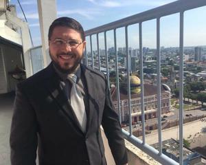 Vice governador do AM  dá mimo de R$ 7,4  milhões a instituto com dívida em 22 estados e com nome no Serasa