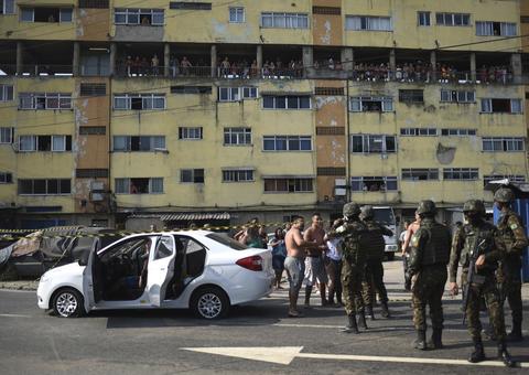 Juíza mantém prisão de 9 dos 10 militares de ação que matou músico no Rio 