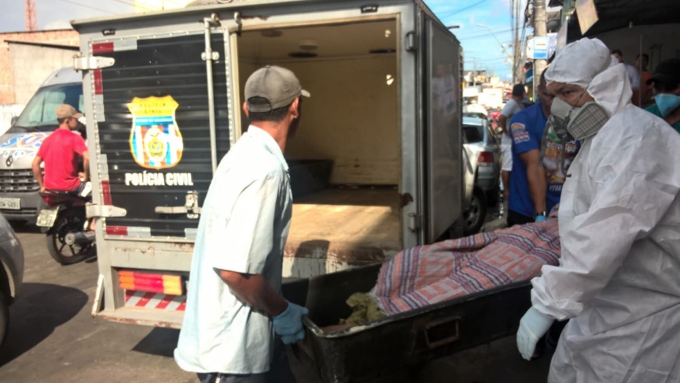 Homem é encontrado morto dentro de kitnet em Manaus