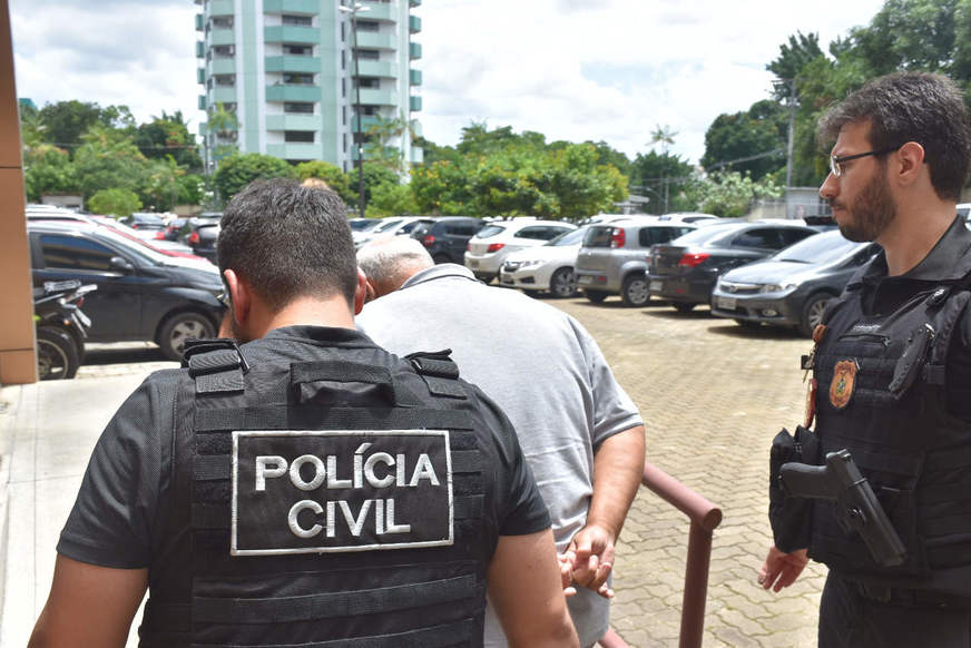 Médico é preso suspeito de praticar abortos em clínica clandestina em Manaus
