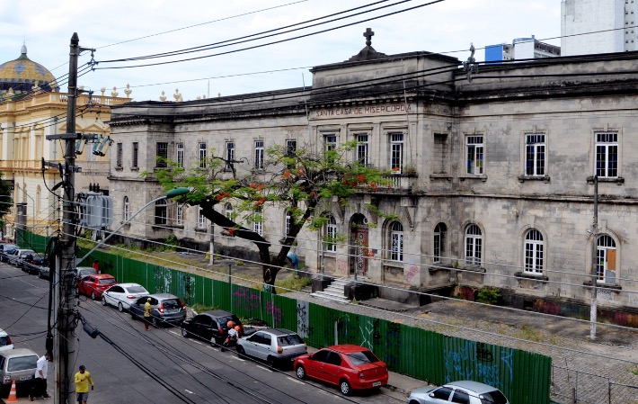 MPF seleciona projetos para conservação e recuperação do prédio da Santa Casa de Manaus