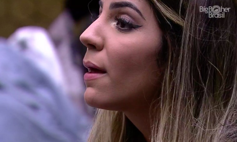BBB19: Internautas defendem Hariany após empurrão em Paula: ‘amizade tóxica’