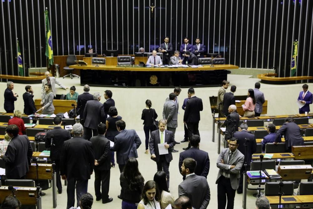 Câmara aprova projeto que prevê indenização a vítimas de violência doméstica