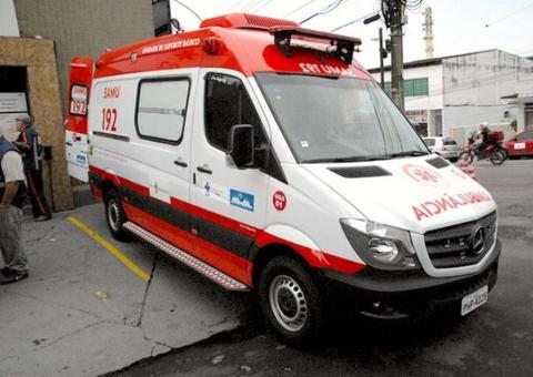 Jovem reage a assalto e é baleado por criminosos em Manaus