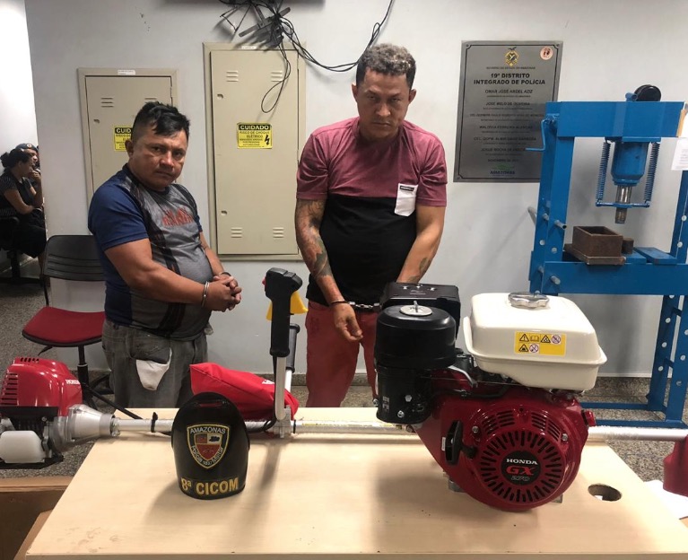 Dupla é presa com equipamentos roubados de barco no Amazonas