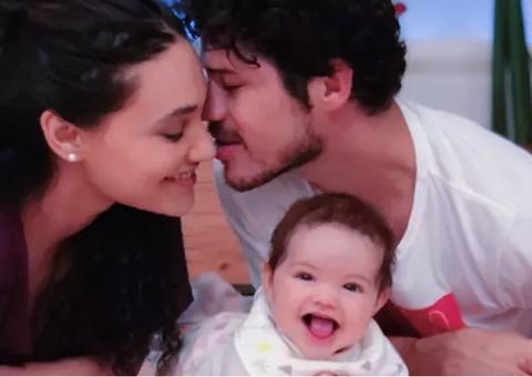 Débora Nascimento e José Loreto cancelam festa de aniversário da filha