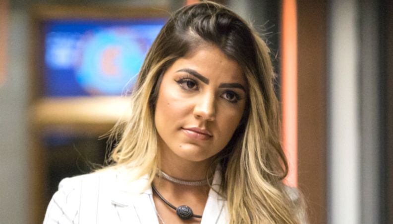 Ex-BBB Hariany desabafa em entrevista e diz que não vai aceitar dinheiro de Paula