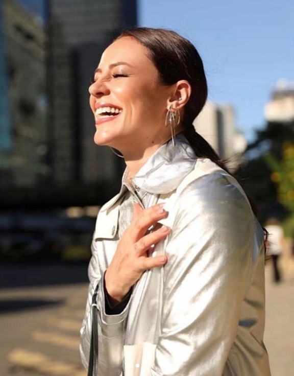  Solteira, Paolla Oliveira comemora 37 anos e faz textão sobre vida: 'tudo pode mudar'