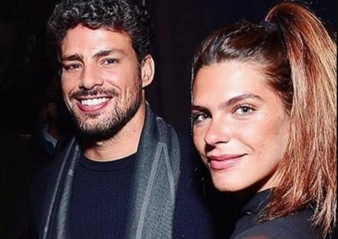 Cauã Reymond e Mariana Goldfarb se casam em cerimônia ultrarromântica nas montanhas